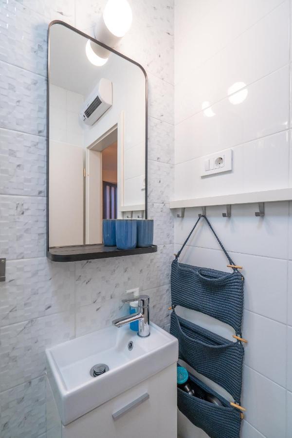 Starry Night Studio Apartment Rijeka Zewnętrze zdjęcie