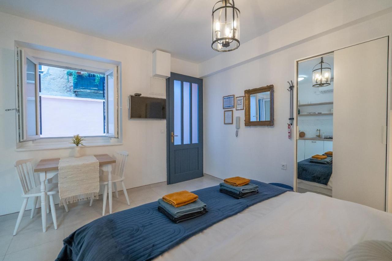 Starry Night Studio Apartment Rijeka Zewnętrze zdjęcie